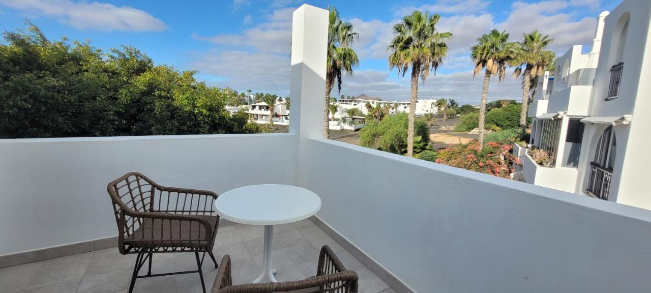 Sabbia Suites Blue Costa Teguise Exterior photo