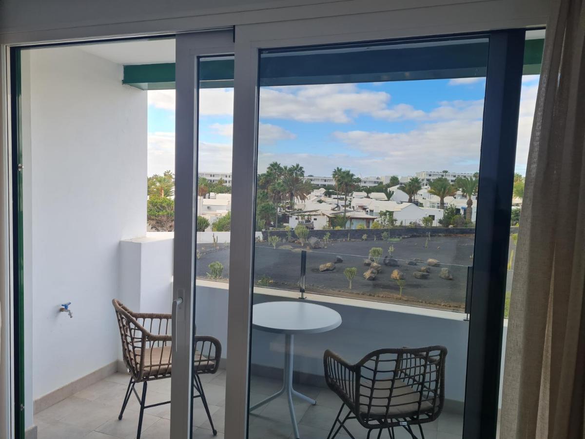 Sabbia Suites Blue Costa Teguise Exterior photo