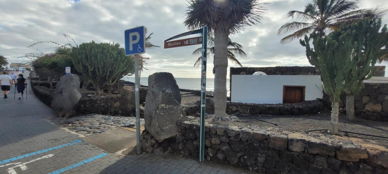 Sabbia Suites Blue Costa Teguise Exterior photo